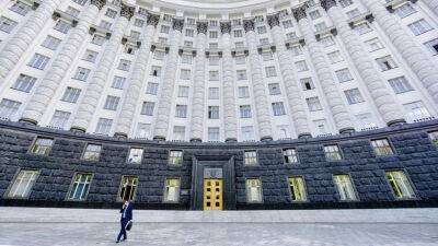 Уряд готує проєкт закону про звільнені території України