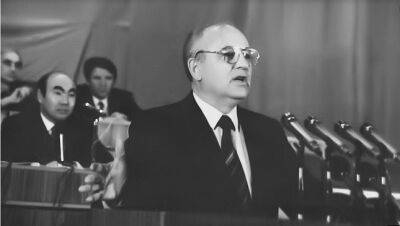 Аскар Акаев: Михаил Горбачев поддержал независимость Кыргызстана