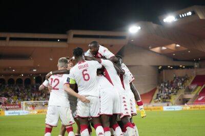 Монако на домашней арене обыграл Лион в матче 7-го тура Лиги 1