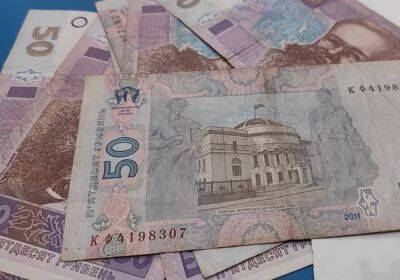 Украинцам раздадут 114 млн грн на проживание: как получить деньги от Кабмина