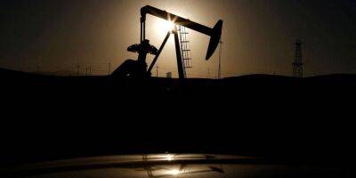 Минфин США допускает скачок цен на нефть зимой