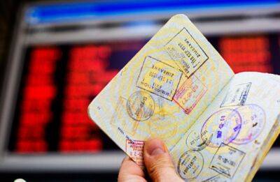 Чорногорія розглядає питання запровадження віз для громадян РФ