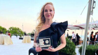 Украинская актриса Дарья Трегубова получила награду на Венецианском кинофестивале