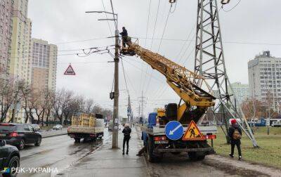 ДТЭК предложил помощь областям, пострадавшим от атак РФ по энергетической инфраструктуре