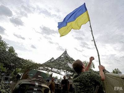 Закончили они бесславно, в реке Северский Донец. Украинские защитники рассказали, как гнали оккупантов из Харьковской области