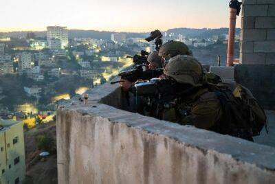 ЦАХАЛ арестовал 12 подозреваемых в терроризме на Западном берегу