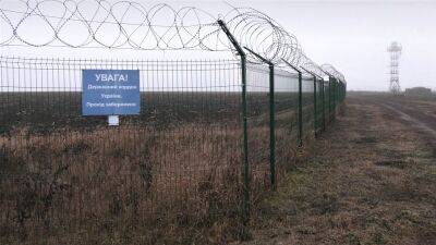 Бійці ЗСУ показали на держкордоні "стіну Яценюка", на яку було витрачено близько 2,5 млрд грн