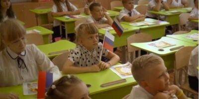 В Мариуполе первоклассникам задают учить гимн России и говорят, что они часть РФ — советник мэра