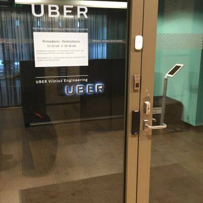 Uber подтвердила планы закрыть отделение ИТ в Литве