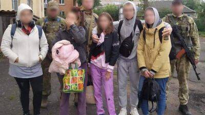 Неделя ада: в Харьковской области оккупанты держали в подвале 5 подростков