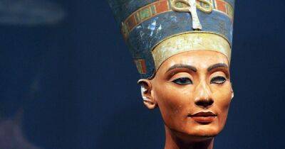 Дочь Нила. Египетский археолог утверждает, что наконец-то нашел мумию царицы Нефертити