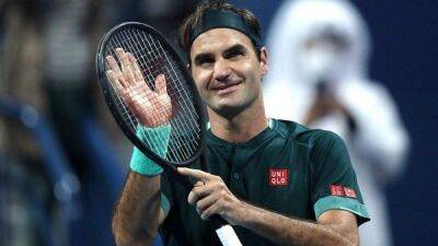Легенда тенниса Роджер Федерер завершил карьеру: он выиграл более сотни трофеев