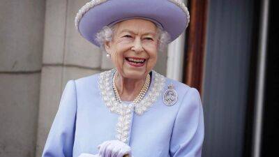 принцесса Маргарет - Георг VI (Vi) - 5 неожиданных фактов о Елизавете II, которые вас удивят - 24tv.ua - Англия - Кения