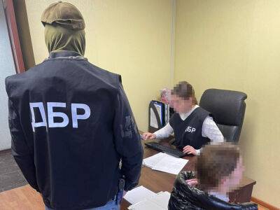 ГБР задержало в освобожденных Изюме и Купянске трех коллаборанток, которые работали на РФ