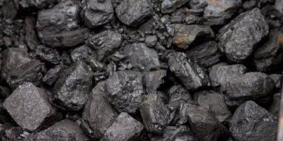 Россия все еще главный поставщик. Импорт угля в Украину с начала года обвалился в три раза