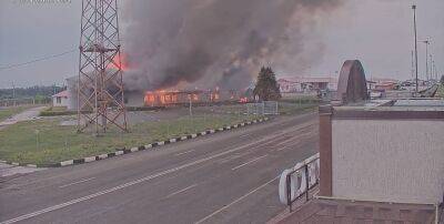 У Білгородському районі РФ горить митний термінал (відео)