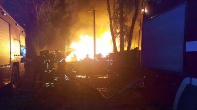 Оккупанты ночью обстреляли Харьков: четыре человека пострадали, среди них двое детей