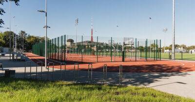 В Риге за 2 млн евро построена новая многофункциональная спортивная площадка