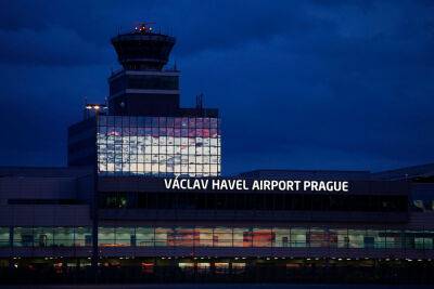 Пассажирский «Боинг» экстренно вернулся в Прагу из-за ЧП на борту