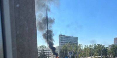 В центре оккупированного Донецка прогремели взрывы — видео