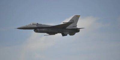 Сменили тактику. Украина и США ведут тихие переговоры по поставкам Patriot и истребителей F-16 — Politico
