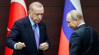 Ноги не носят: путин на саммите ШОС ходил под руку с Эрдоганом