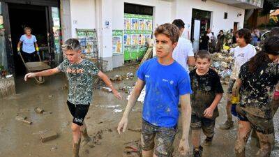 Число жертв наводнения в Италии увеличилось до 11 человек