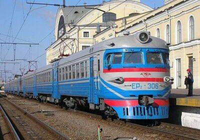 Возобновлено движение электропоездов между Харьковом и Чугуевом