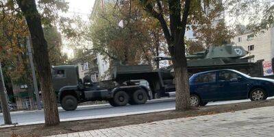 «Фейерверк в День оккупированного города». Пьяные и испуганные российские военные развлекались автоматной стрельбой в Мариуполе