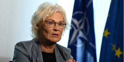 Кристина Ламбрехт - Annegret Hilse - Ни одна страна НАТО еще не решилась на такой шаг. В Минобороны Германии объяснили отказ передавать Украине танки - nv.ua - Россия - Украина - Киев - Германия