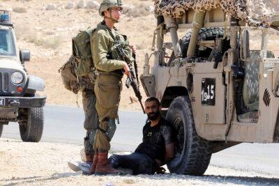 ЦАХАЛ задержал на границе двоих вооруженных палестинцев: «Предотвращен теракт»