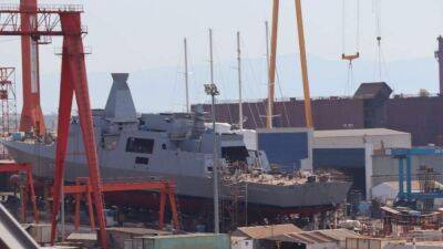 Уже с названием на корпусе: в Турции показали будущий флагман ВМС Украины
