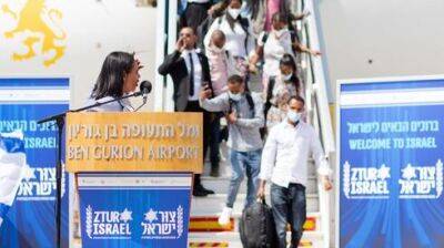 Год алии: 60.000 репатриантов прибыли в Израиль за 12 месяцев, 70% - из России и Украины