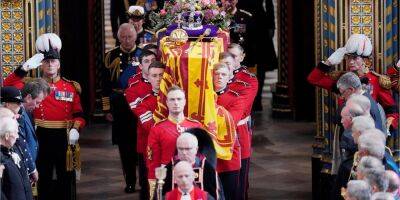 Елизавета II - король Чарльз - Чарльз III (Iii) - «Это хорошее предзнаменование». На гробу королевы Елизаветы II заметили паука — в Сети отреагировали - nv.ua - Украина - Лондон