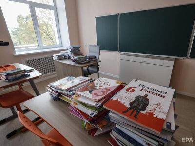 Верещук: россияне делают живой щит из детей и учителей в школах на оккупированных территориях