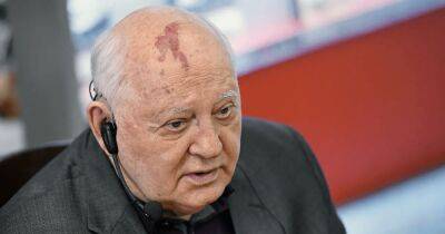 Горбачев был потрясен войной с Украиной, но не комментировал агрессию РФ, — переводчик генсека