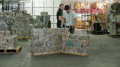 Стартап ByFusion із Лос-Анджелесу перетворює купи пластикового сміття на будівельні блоки - hubs.ua - Украина - місто Лос-Анджелес