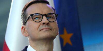 Польша хочет полного запрета на въезд на территорию ЕС для граждан РФ, неуместно, что семья Пескова веселится в Греции — премьер-министр