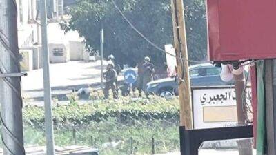 Теракт возле Кирьят-Арбы: израильтянин ранен