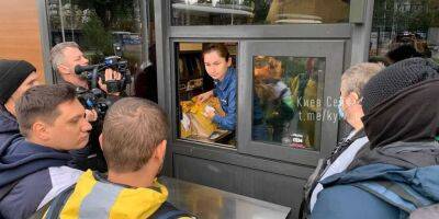 Через 20 минут после открытия McDonald’s в Киеве у Glovo закончились курьеры
