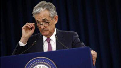 ФРС поднимет ставку выше 4% и будет держать ее на этом уровне 2023 года — опрос