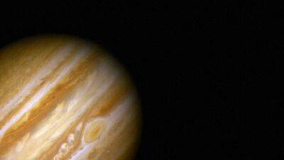 Земля и Юпитер приблизятся на минимальное за 70 лет расстояние: как и когда увидеть планету
