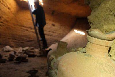 Випадково виявлено 3300-річну похоронну печеру епохи Рамзеса II (Фото)