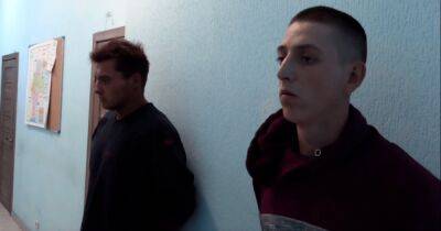 ВС РФ арестовали в Мариуполе подростков, которые исполняли гимн Украины (видео)