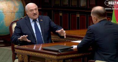 Собрался защищаться от Украины: Лукашенко поручил готовить Беларусь к военному времени