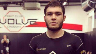 В UFC будет выступать первый боец из Таджикистана