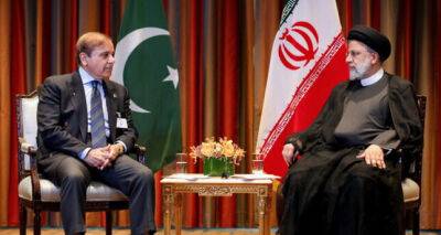 Иран решил расширить сотрудничество с Пакистаном