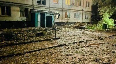 Удар в Харькове по жилым многоэтажкам: из-под завалов спасли 10 человек, есть раненый
