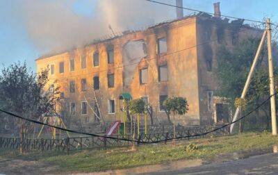Росіяни вдарили по Кураховому на Донбасі: 12 поранених, серед них діти