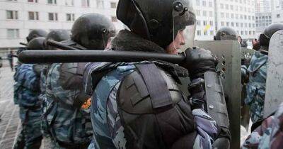 В РФ сотрудники спецполка подняты по тревоге — готовятся к протестам